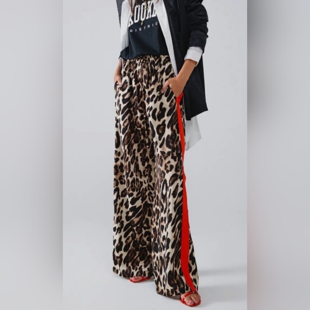 Q2 Leopard Print Wide Leg Pant with Red Stripes